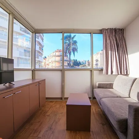 Air Conditioned Apartment With Furnished Terrace Swimming Pool & Parking